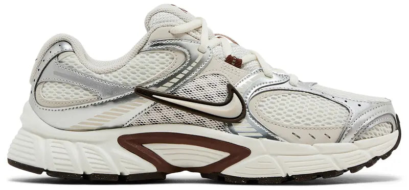 Nike Wmns V5 RNR 'Sail Fauna Brown'