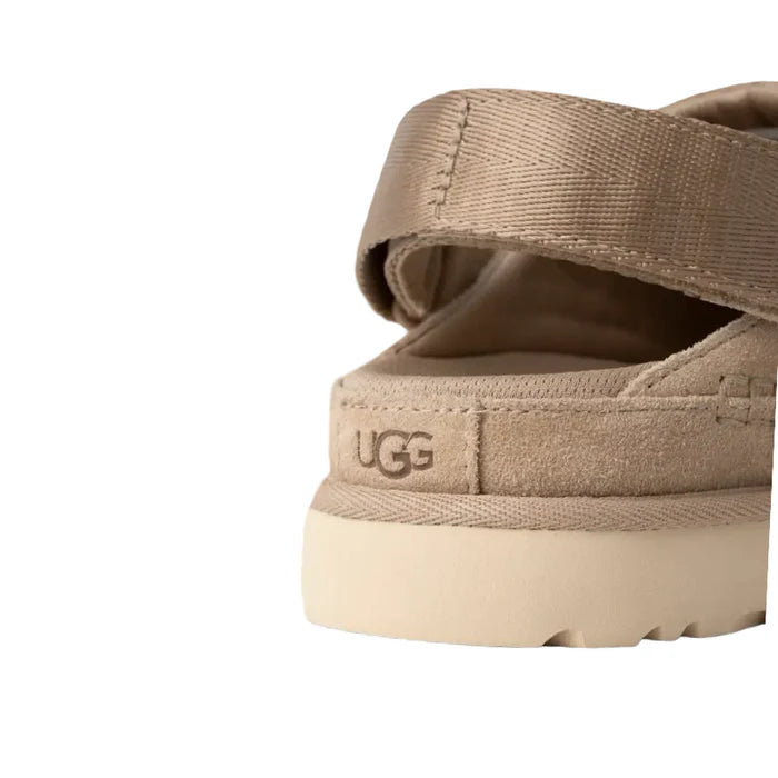 UGG Goldenstar Clog sand