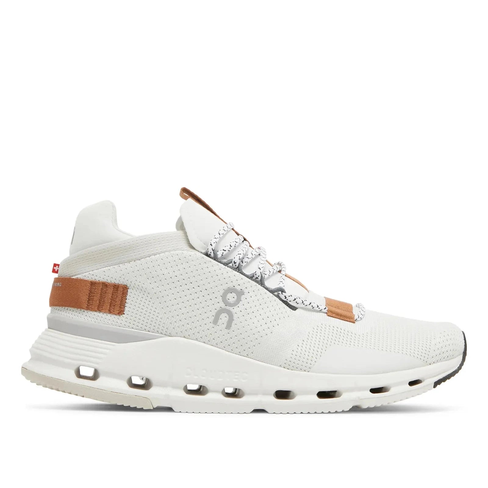 On Cloudnova White/ Pearl