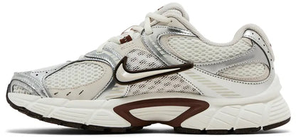 Nike Wmns V5 RNR 'Sail Fauna Brown'
