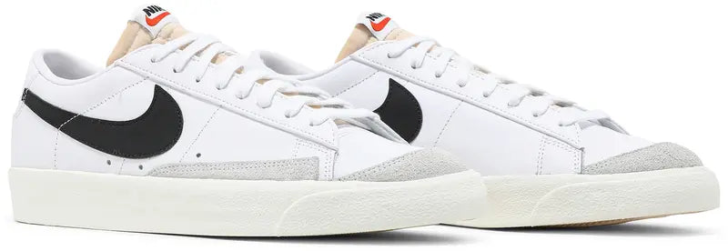 Nike Blazer Low 77 Vintage White Black