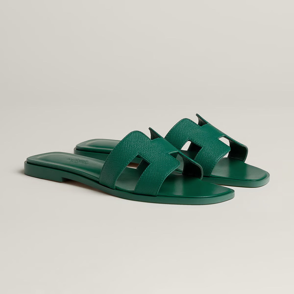 Hermès Oran sandals in Vert Cactus Epsom calfskin