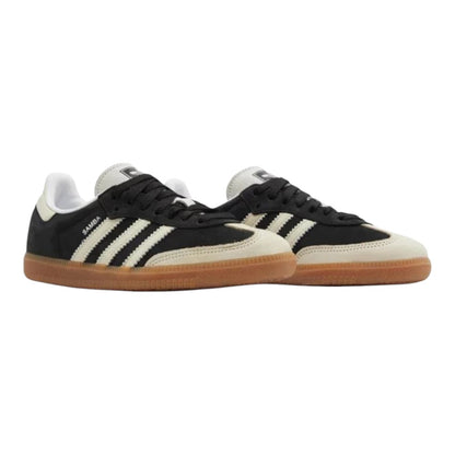 Luxurykicks.store Adidas Samba OG sneakers in black leather with white stripes and a classic gum rubber outsole.