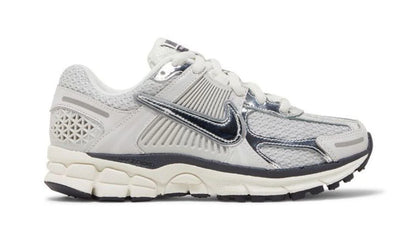 Air Zoom Vomero 5 'Photon Dust Metallic Silver'
