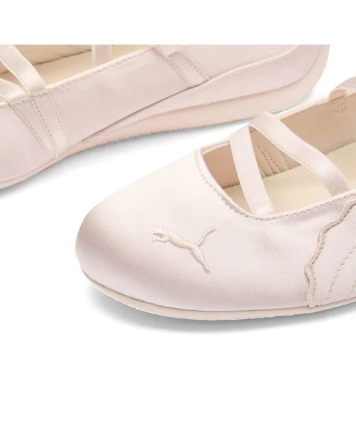 PUMA Women's Pink Speedcat Ballet Venus Sneaker
